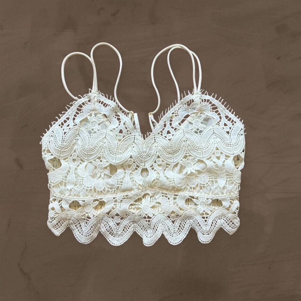 Anthropologie white Viviette Lace Bra Top size medium